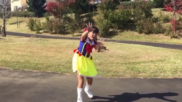 【のん小学3年生】Happy Halloween踊ってみた【白雪姫】