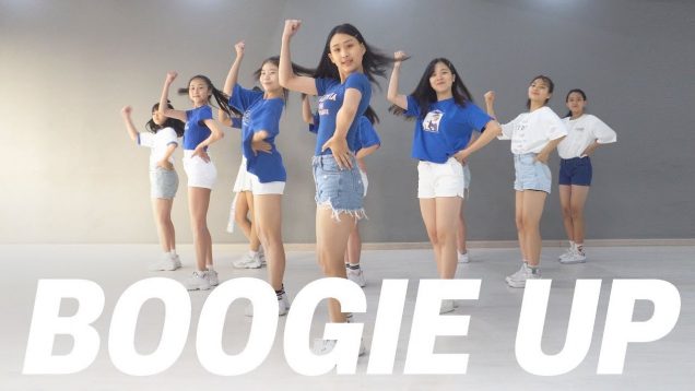「K-Pop」 WJSN(우주소녀) – Boogie Up Dance Cover / 부기업 안무