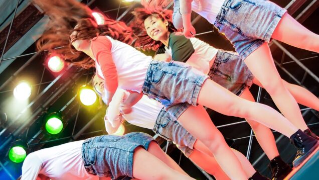[4K] 大学生 K-POP コピーダンス OH MY GIRL アイドル LIAR LIAR 文化祭