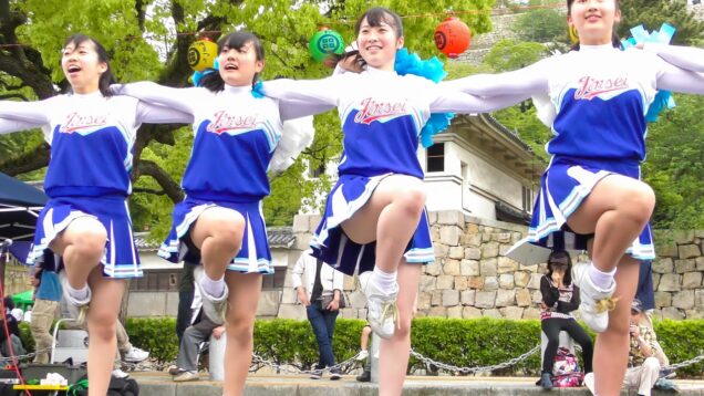 チアリーダー 怒涛の8連続ハイキック 高校生チア Japanese Girls Cheerleader [4K]
