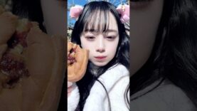 ディズニーで爆食するJK😋